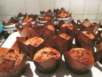 Muffin integrali allo yogurt con frutti rossi
